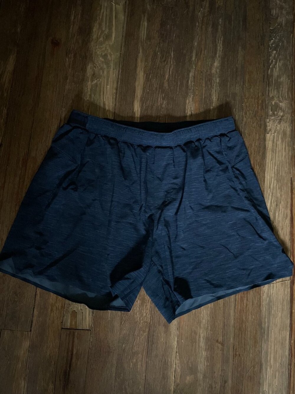 Mens Lululemon Surge shorts. Xl. featherweight light.